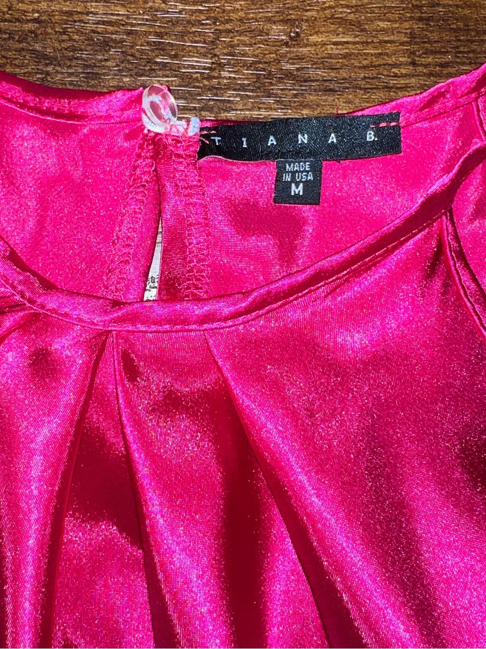 Fuchsia Satin Halter Neck Feminine Ruffle Chic Flowy Tank Top Size M - Picture 7 of 7